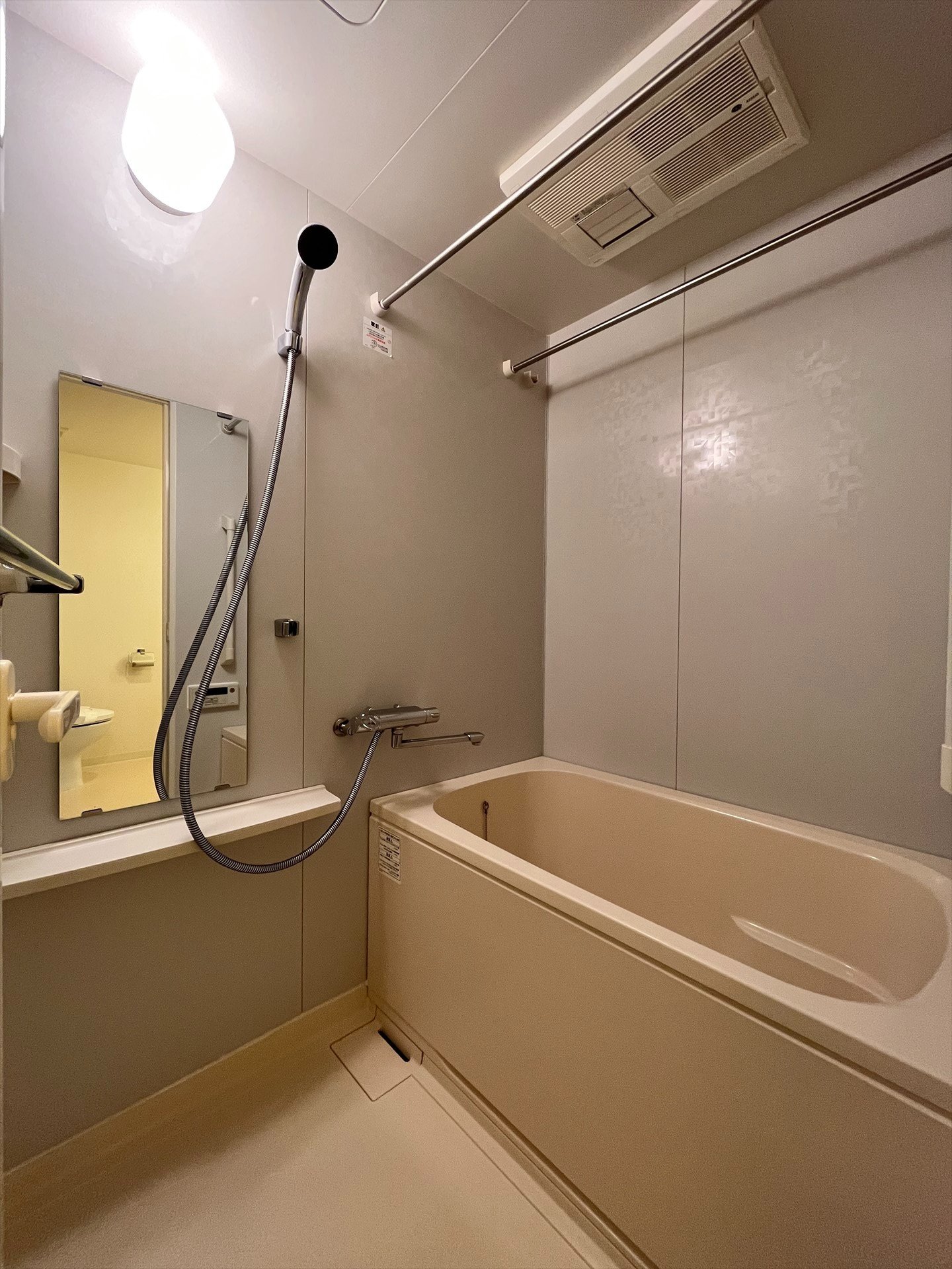 シャワールーム