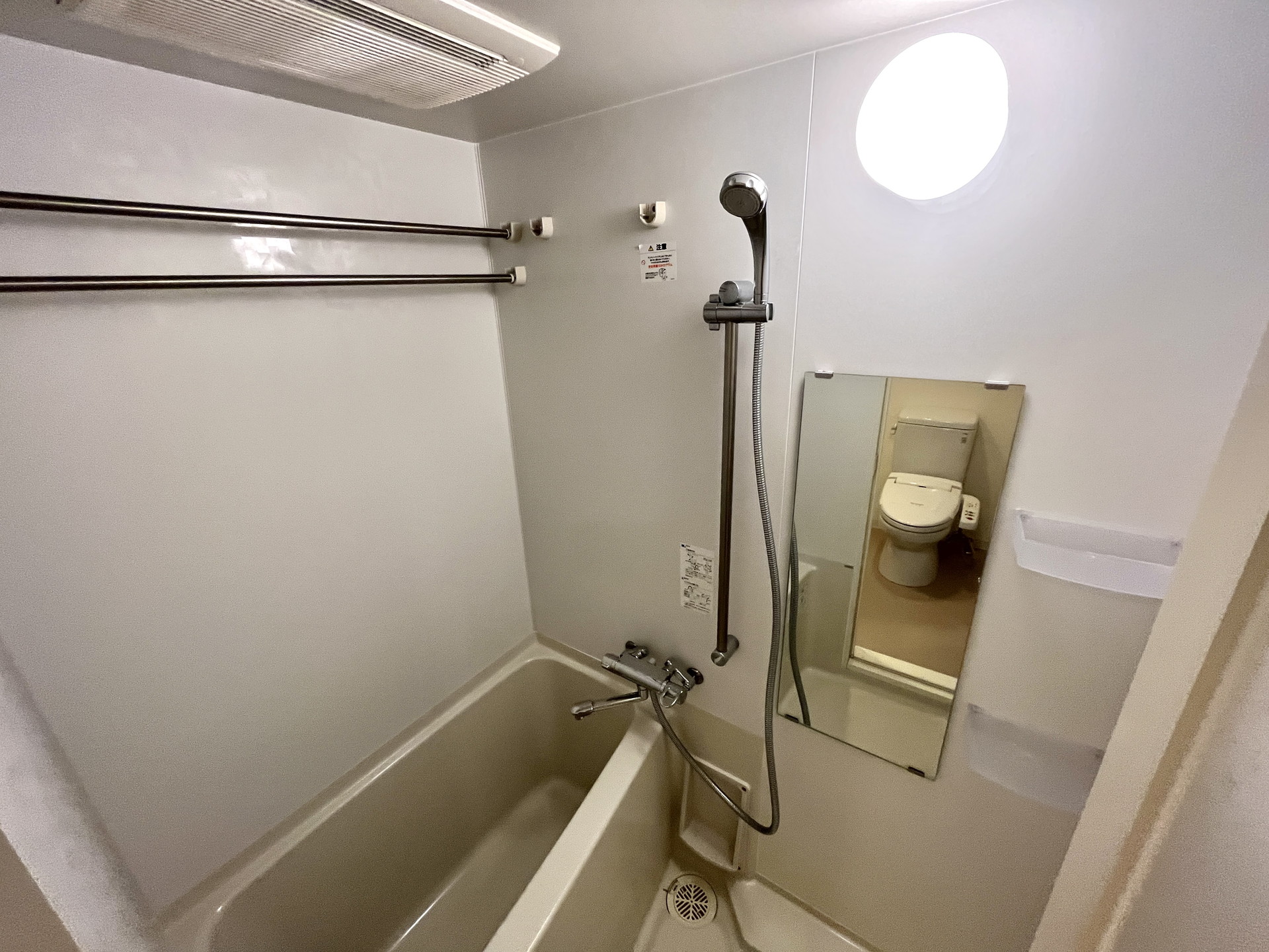 シャワールーム