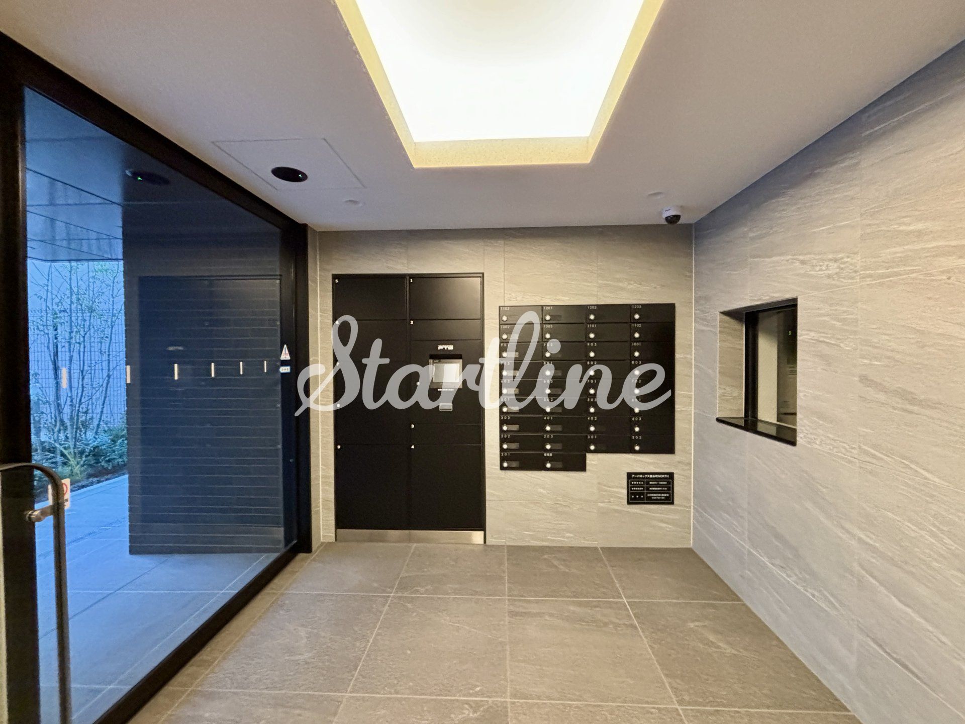 建物エントランス