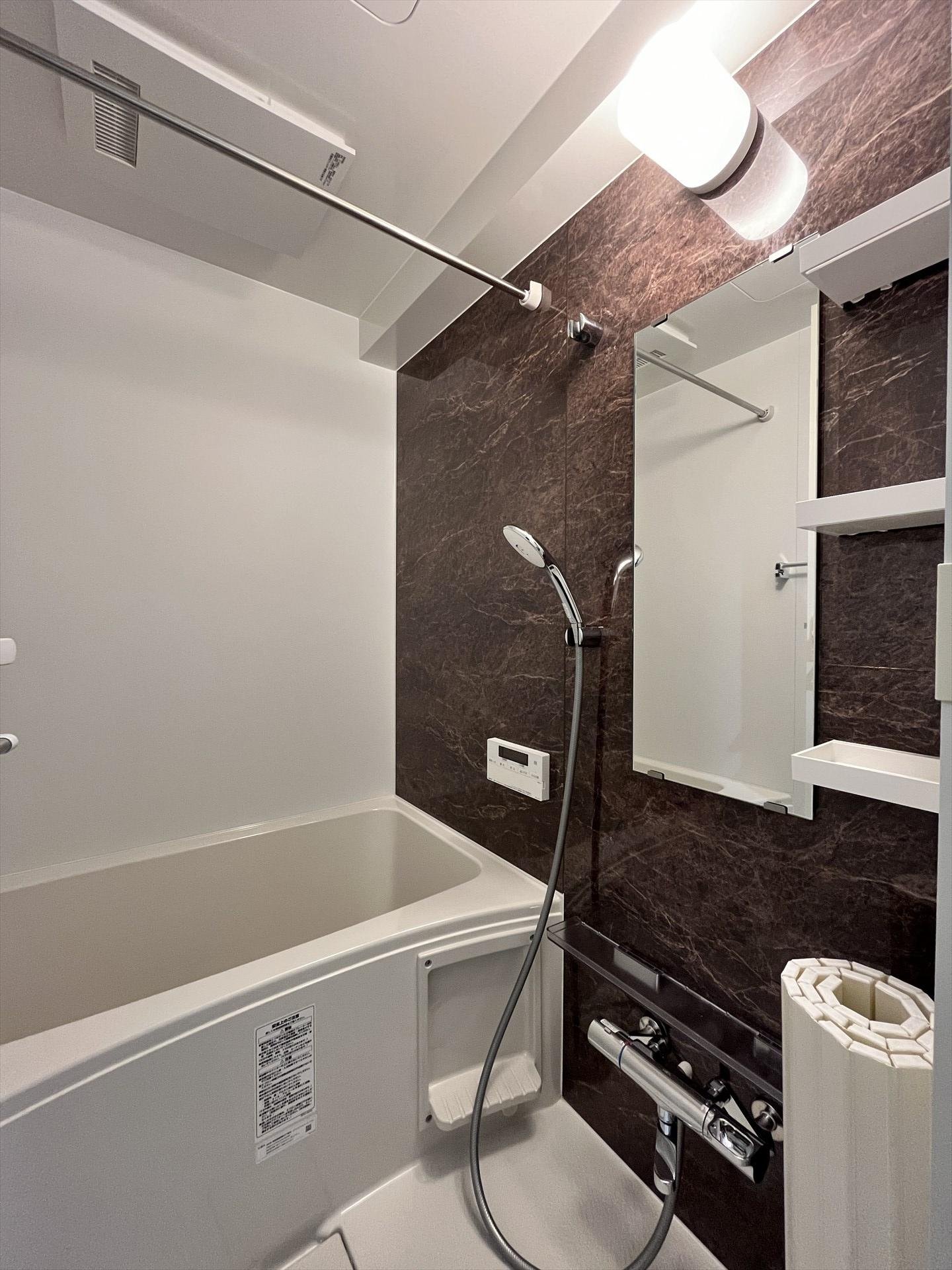 シャワールーム