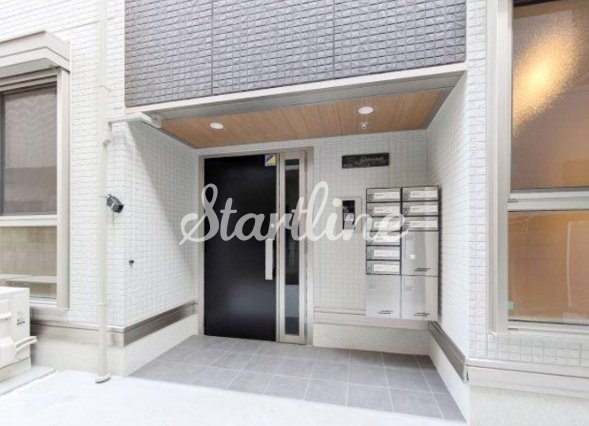 建物エントランス