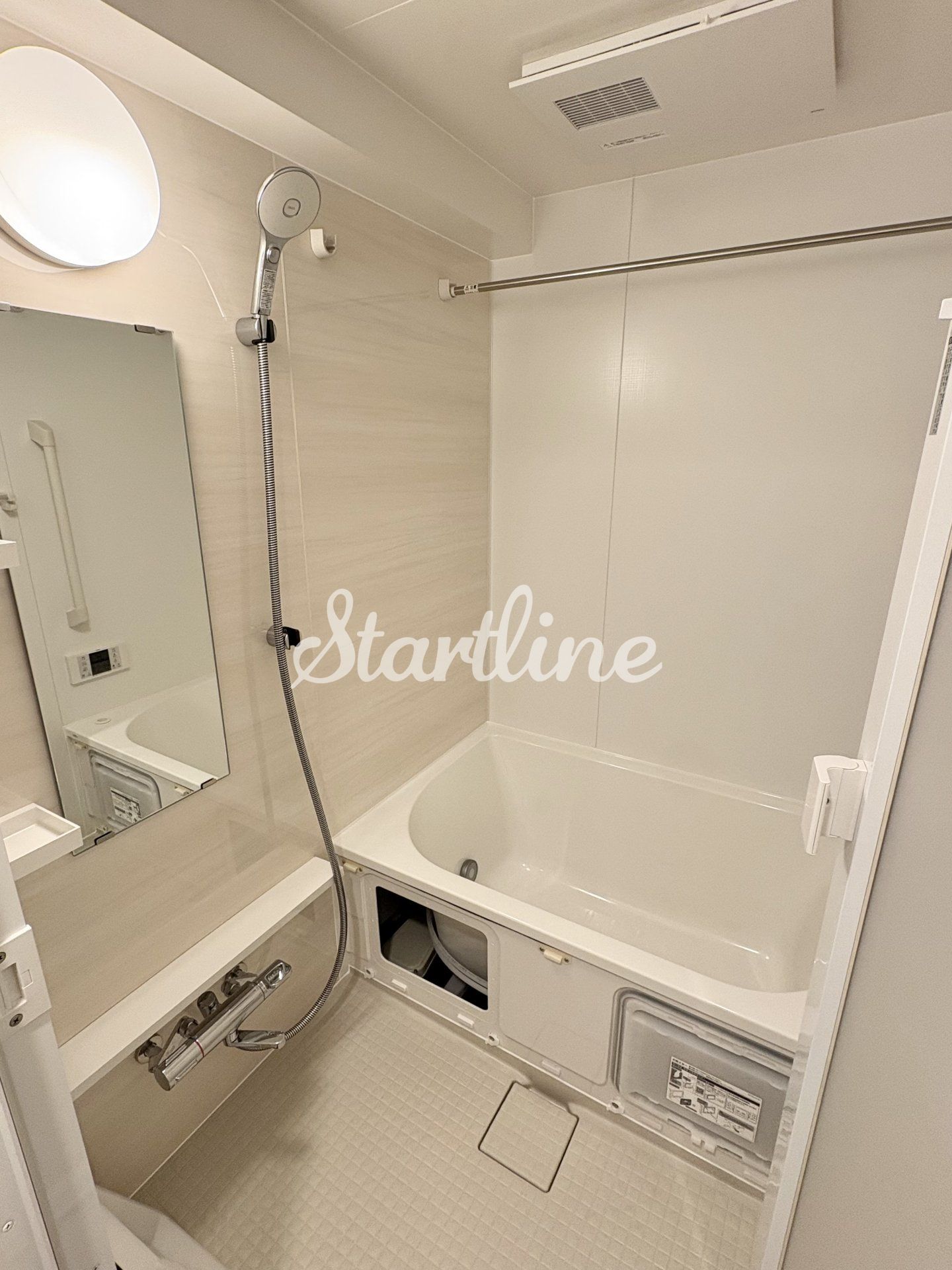 シャワールーム