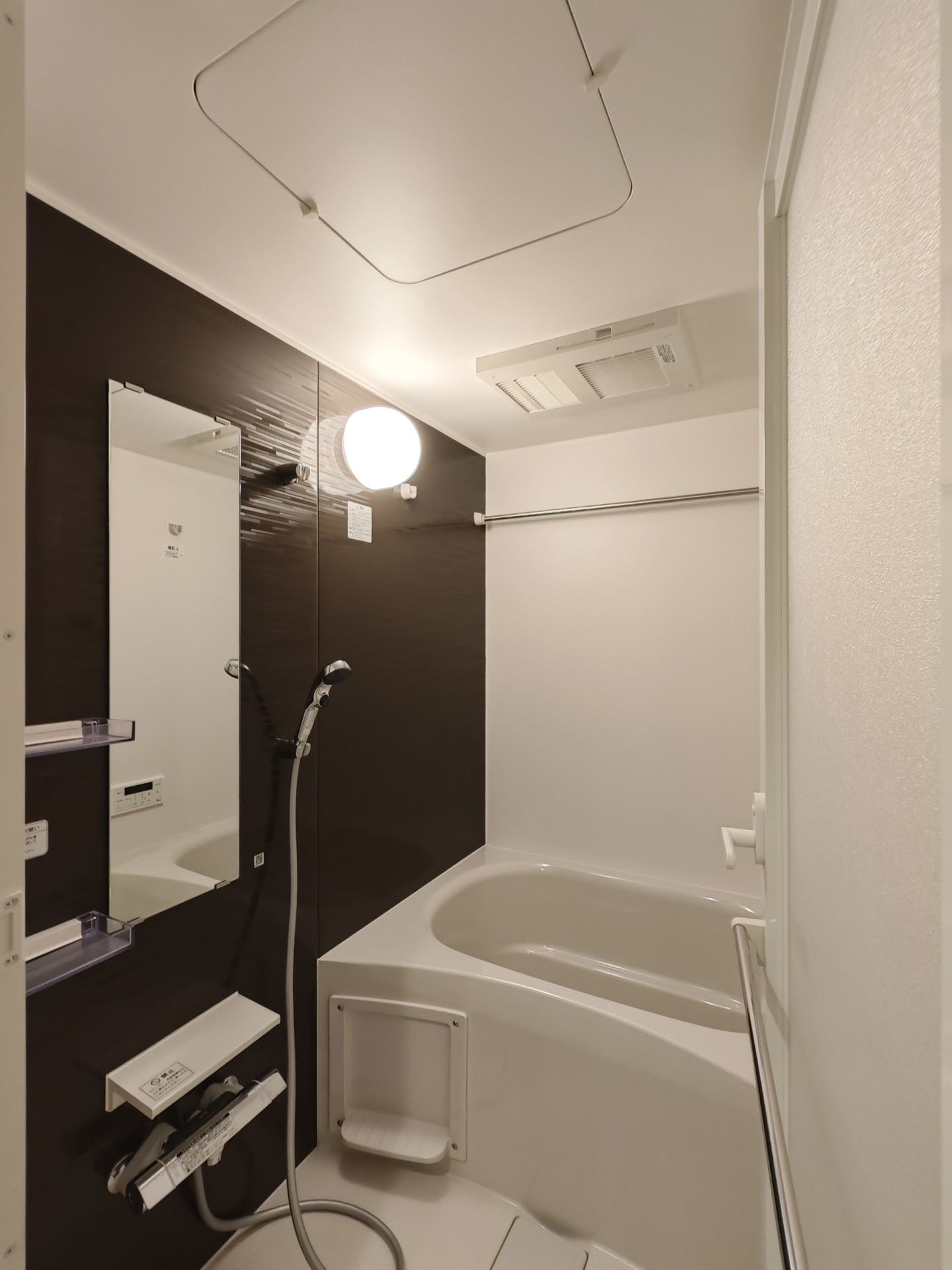 シャワールーム