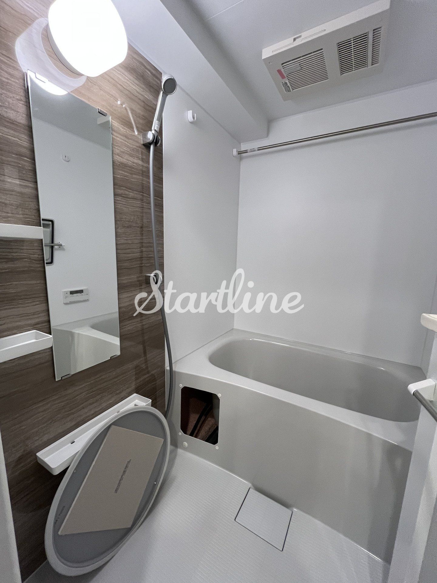 シャワールーム