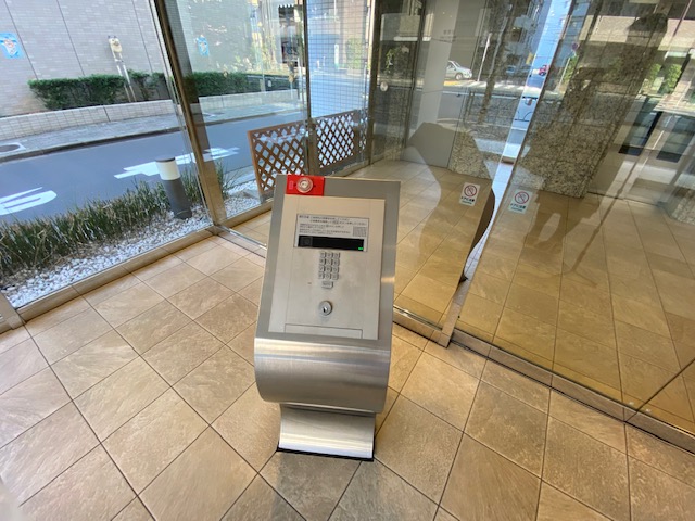 建物エントランス