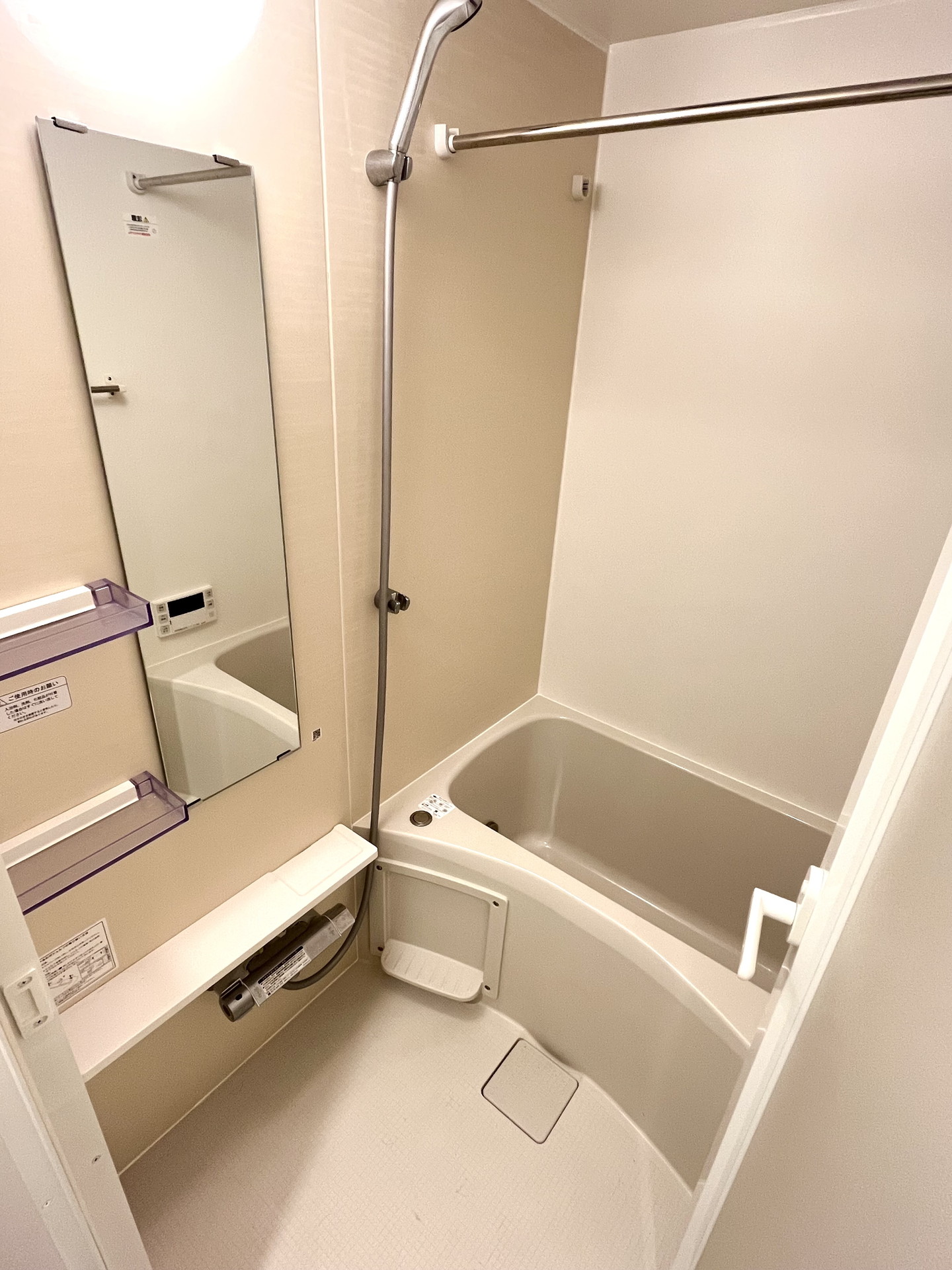 シャワールーム