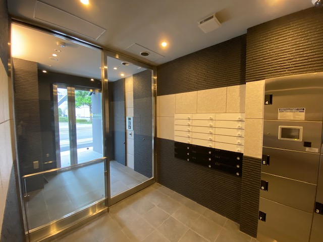 建物エントランス