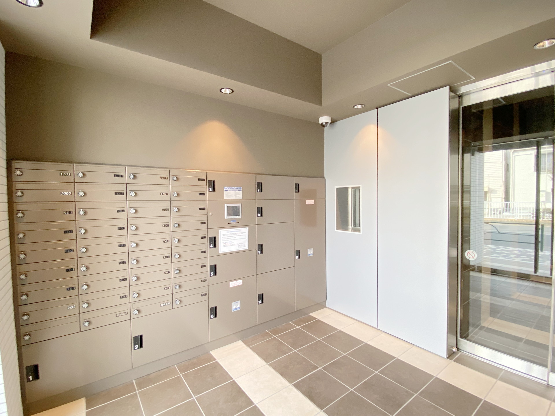 建物エントランス