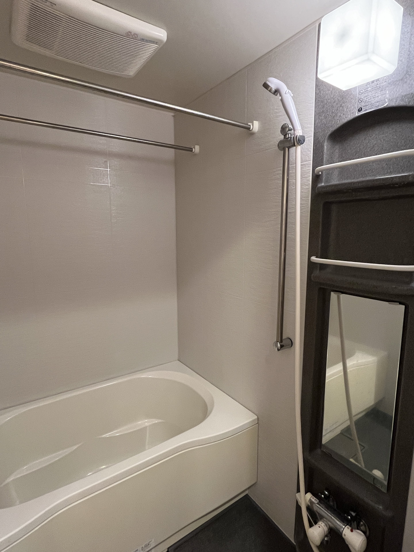 シャワールーム