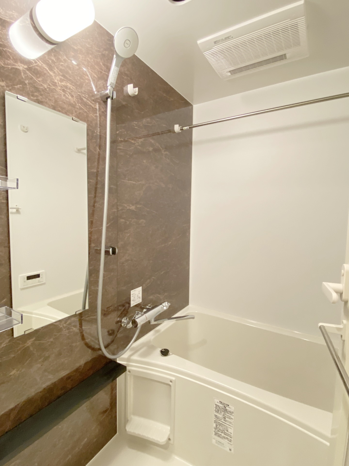 シャワールーム