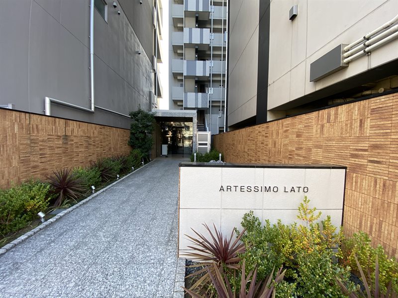 建物エントランス