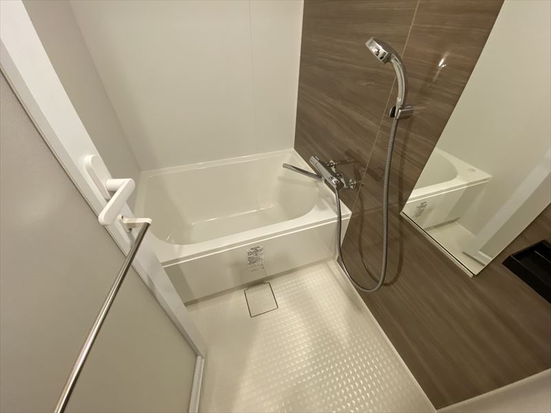 シャワールーム