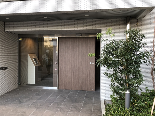 建物エントランス