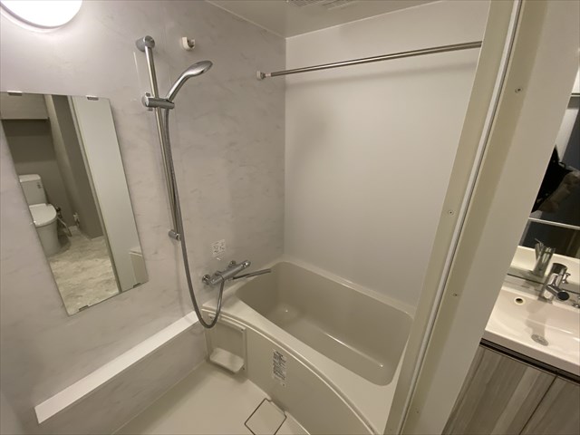 シャワールーム