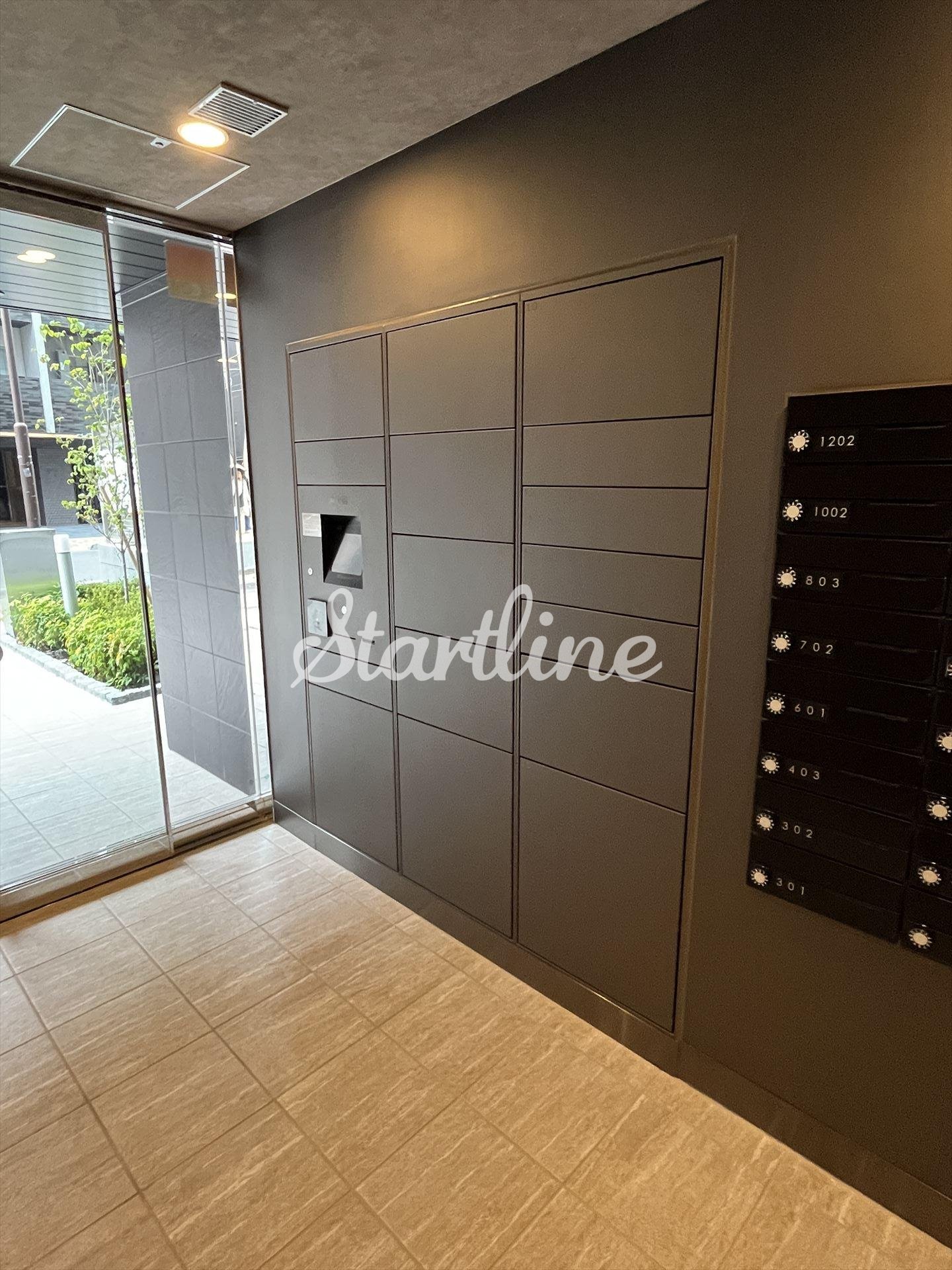 建物エントランス