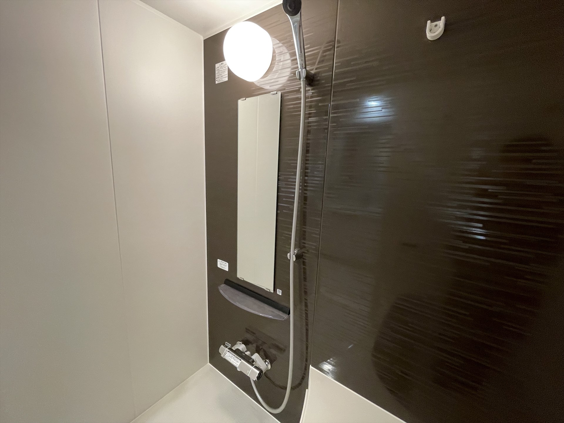 シャワールーム