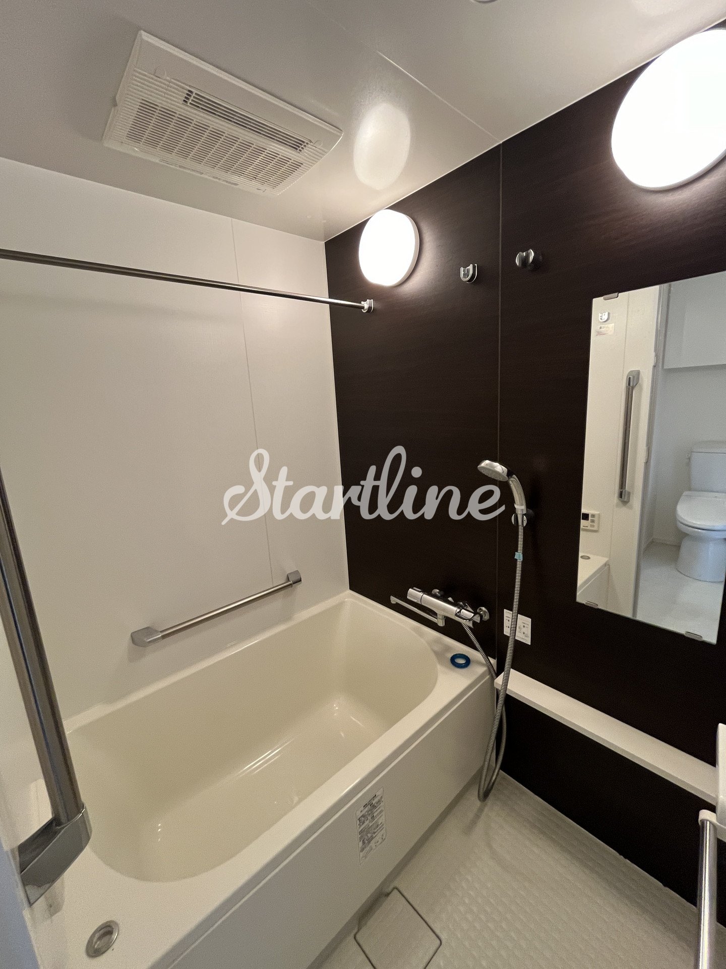 シャワールーム