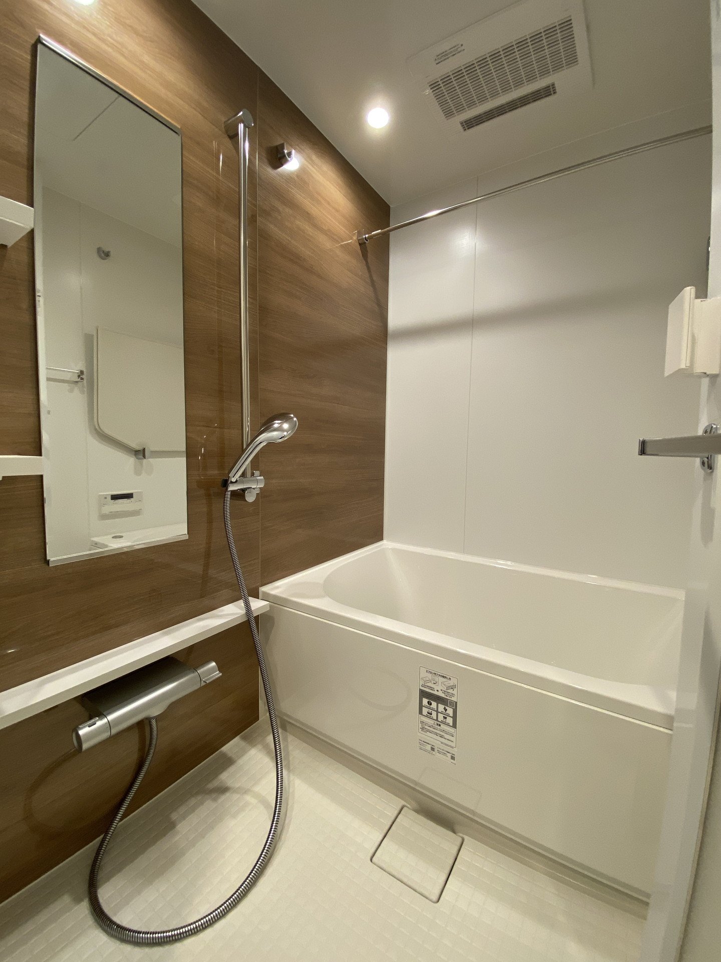 シャワールーム