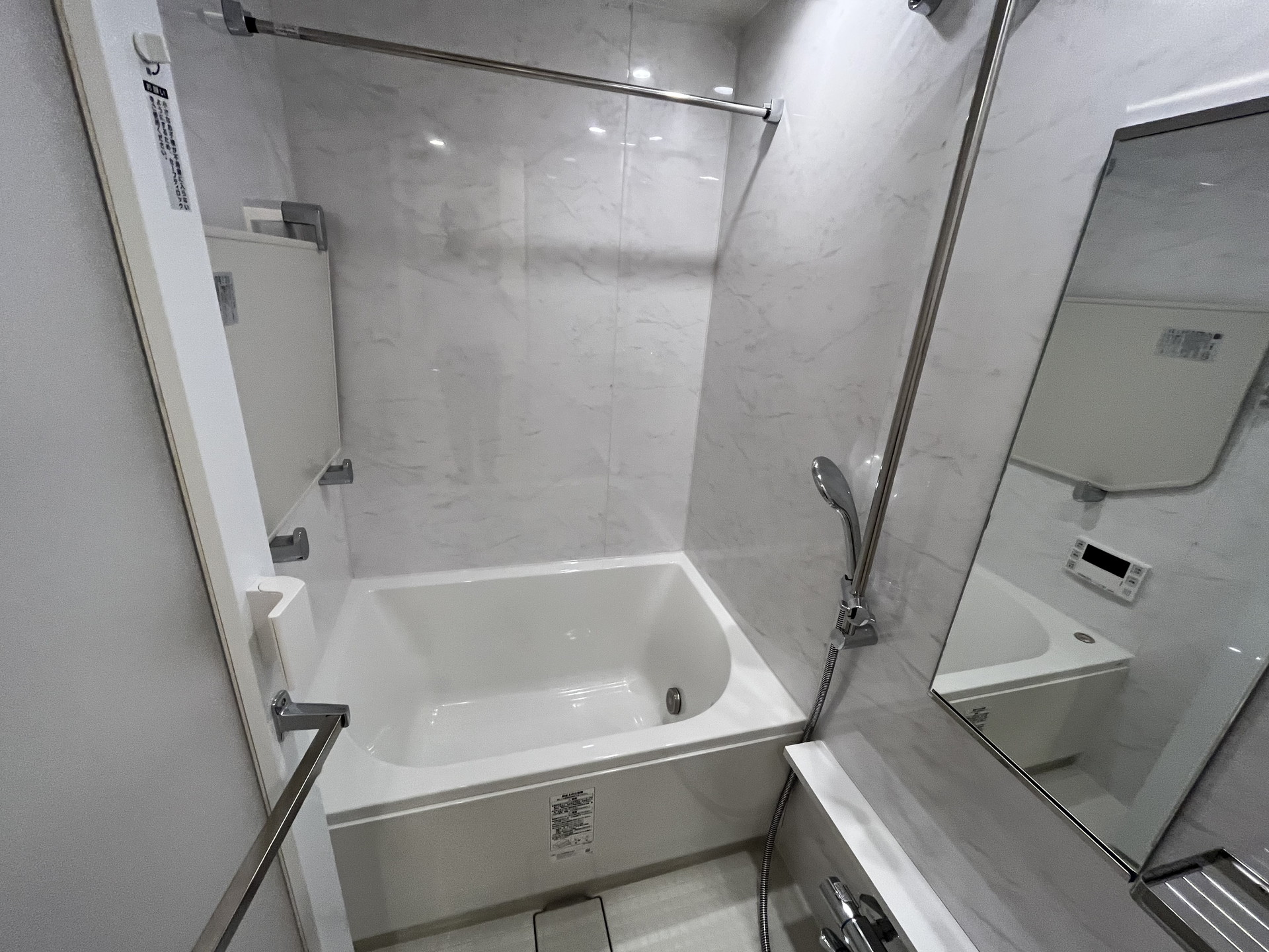 シャワールーム