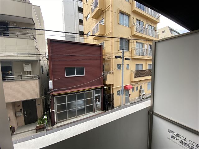 バルコニー