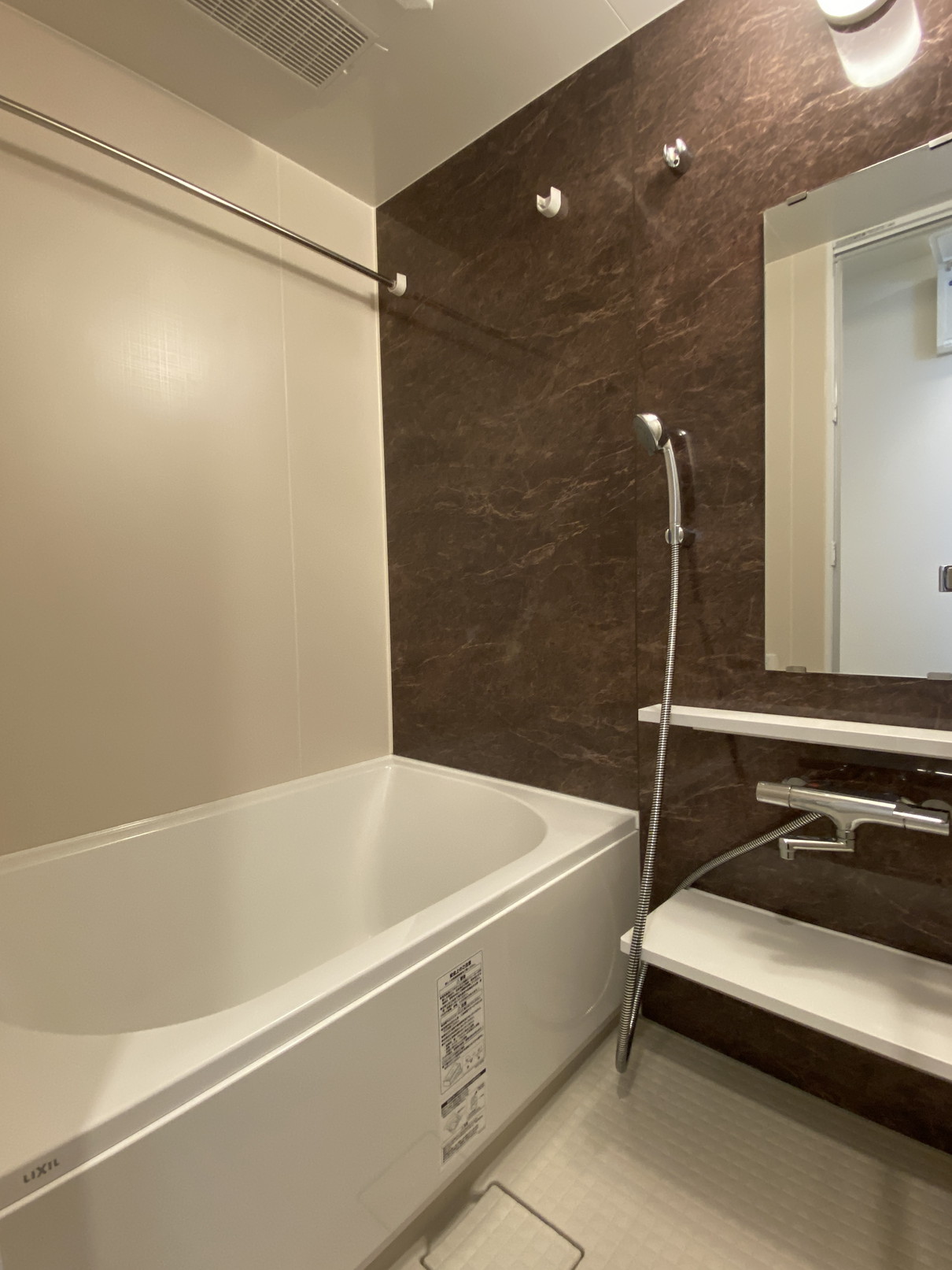 シャワールーム