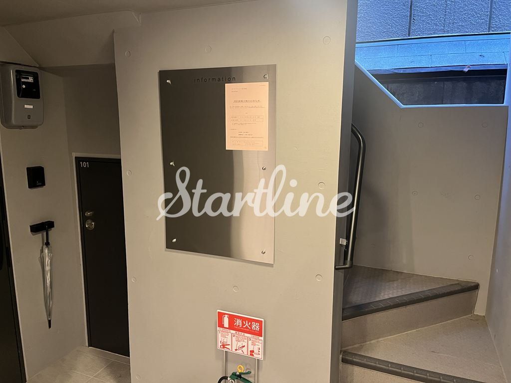 建物エントランス