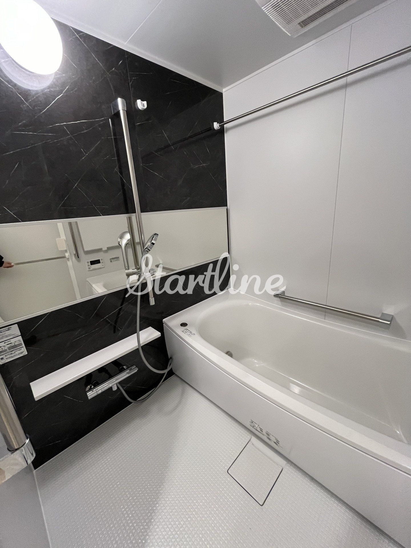 シャワールーム