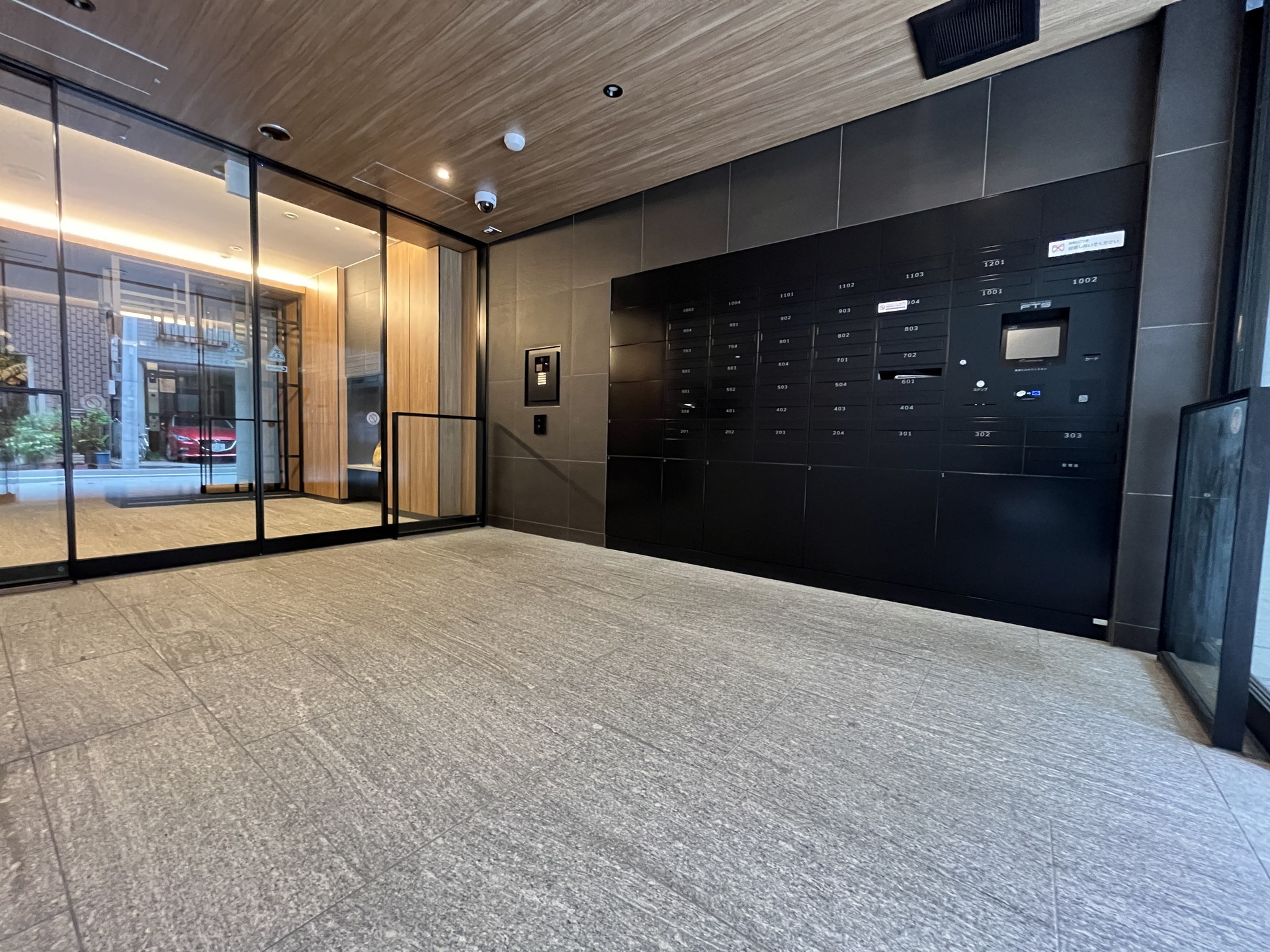 建物エントランス