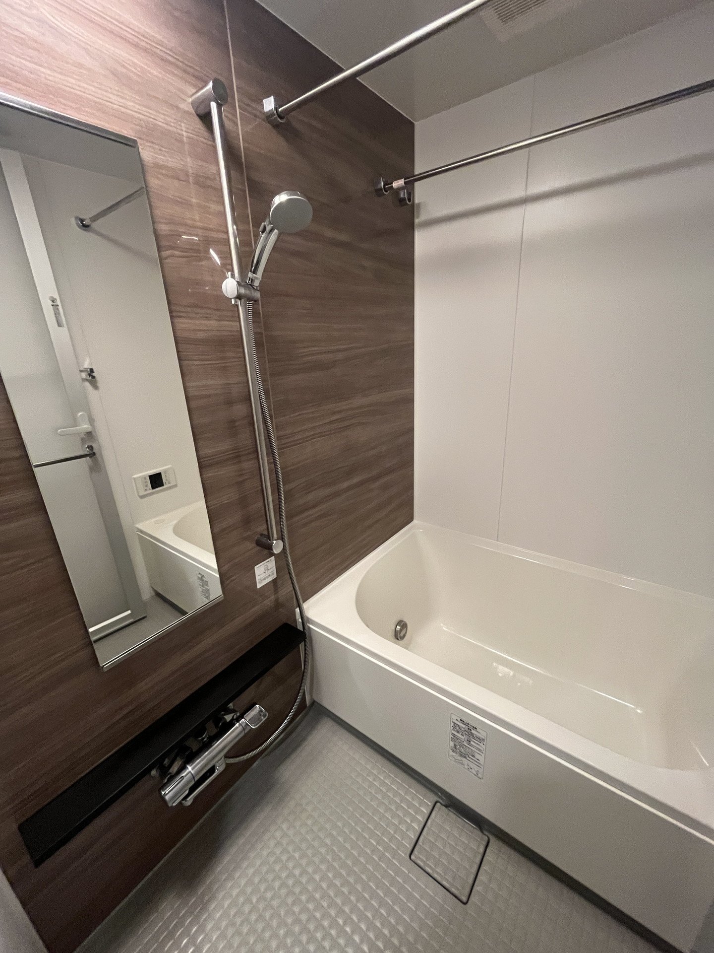 シャワールーム