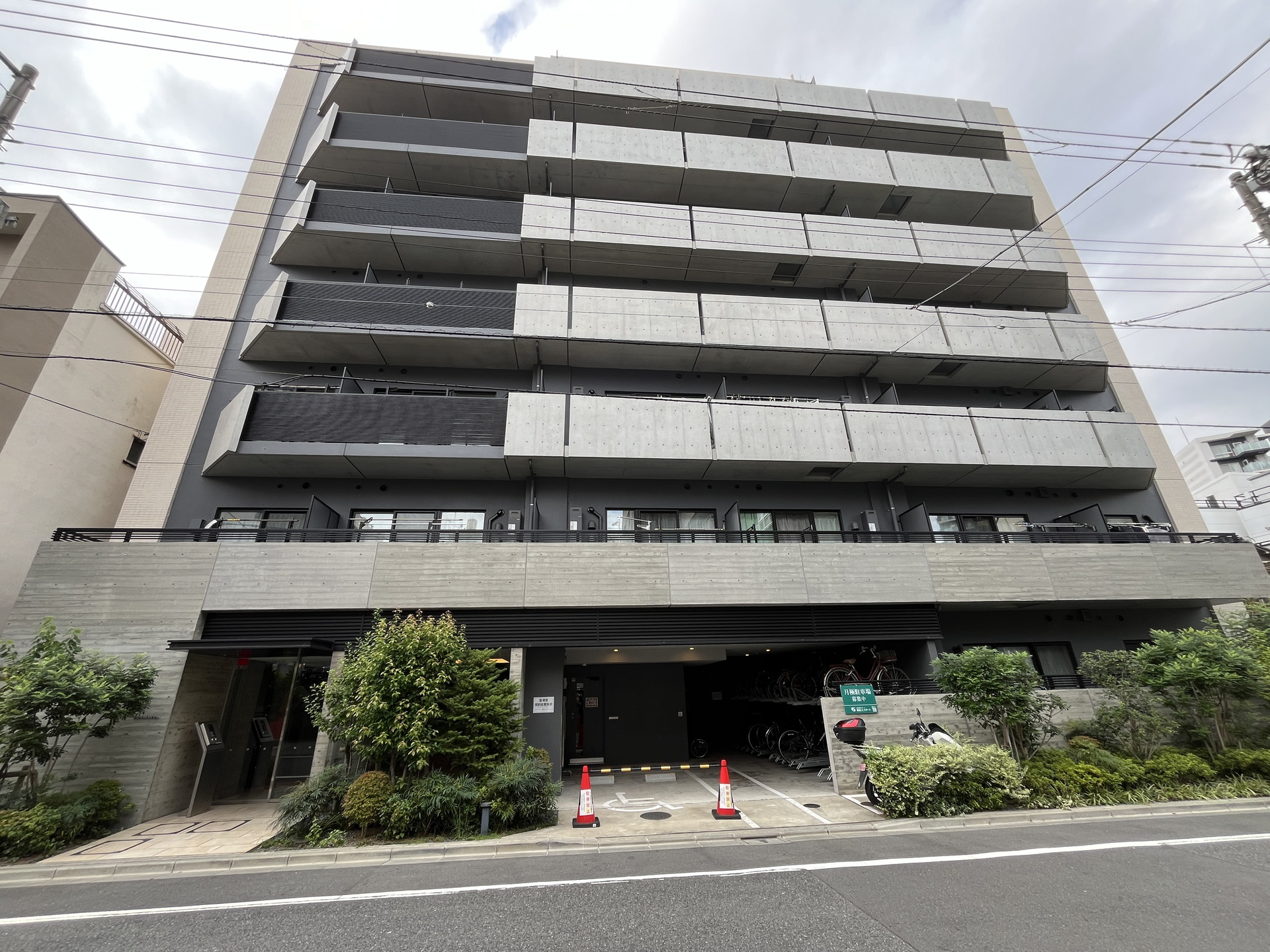 建物外観
