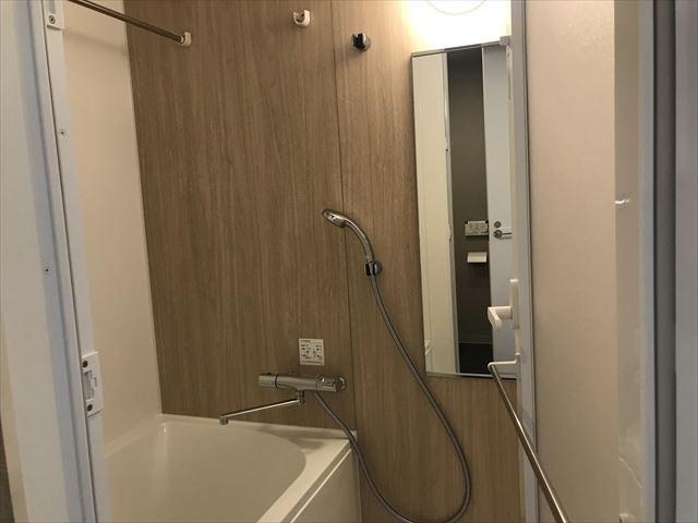 シャワールーム