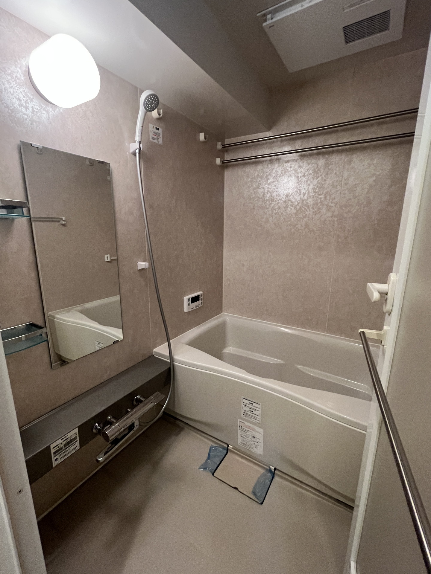 シャワールーム