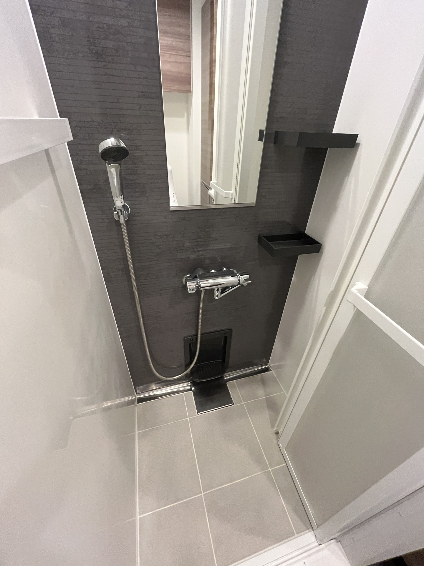 シャワールーム