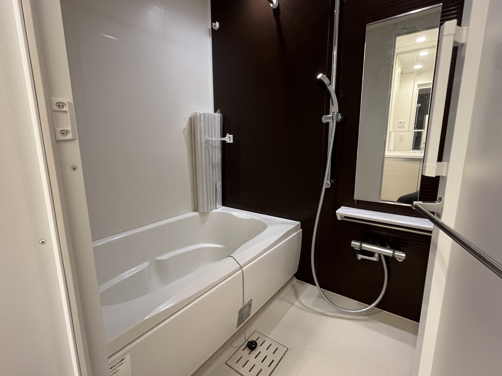 シャワールーム