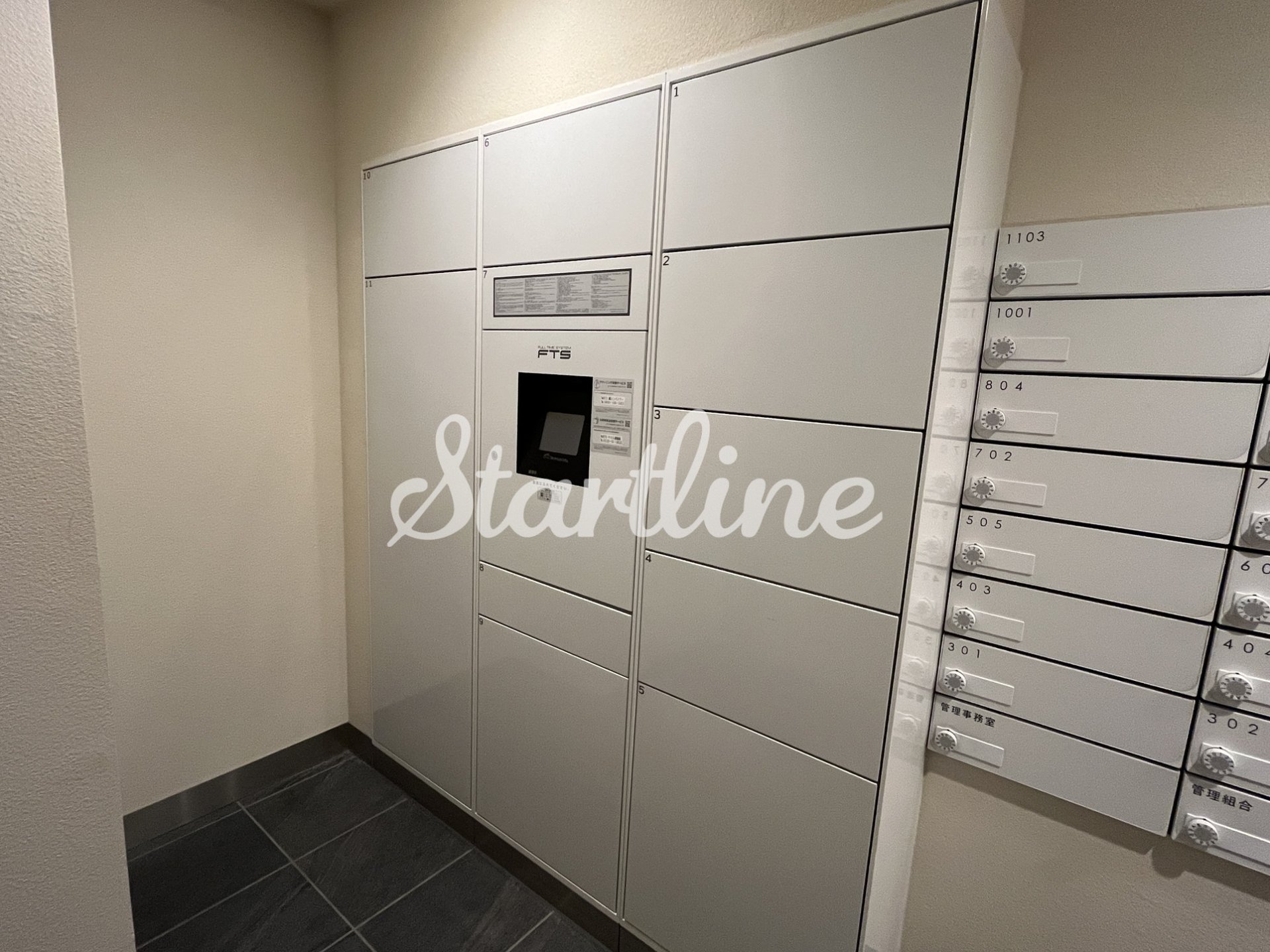 建物エントランス