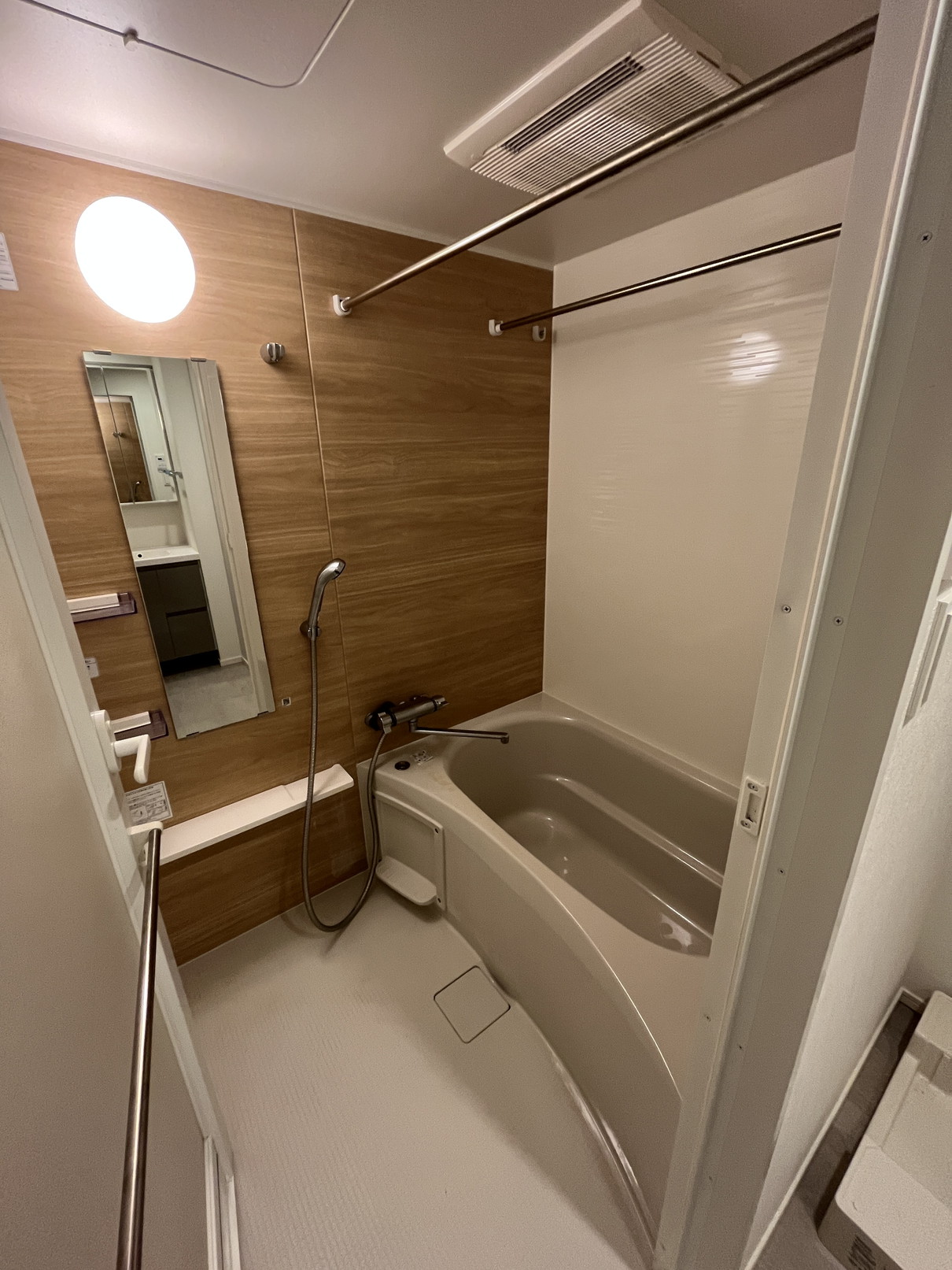 シャワールーム