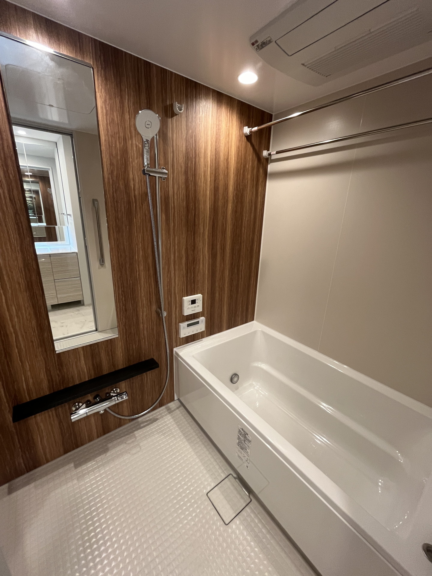 シャワールーム