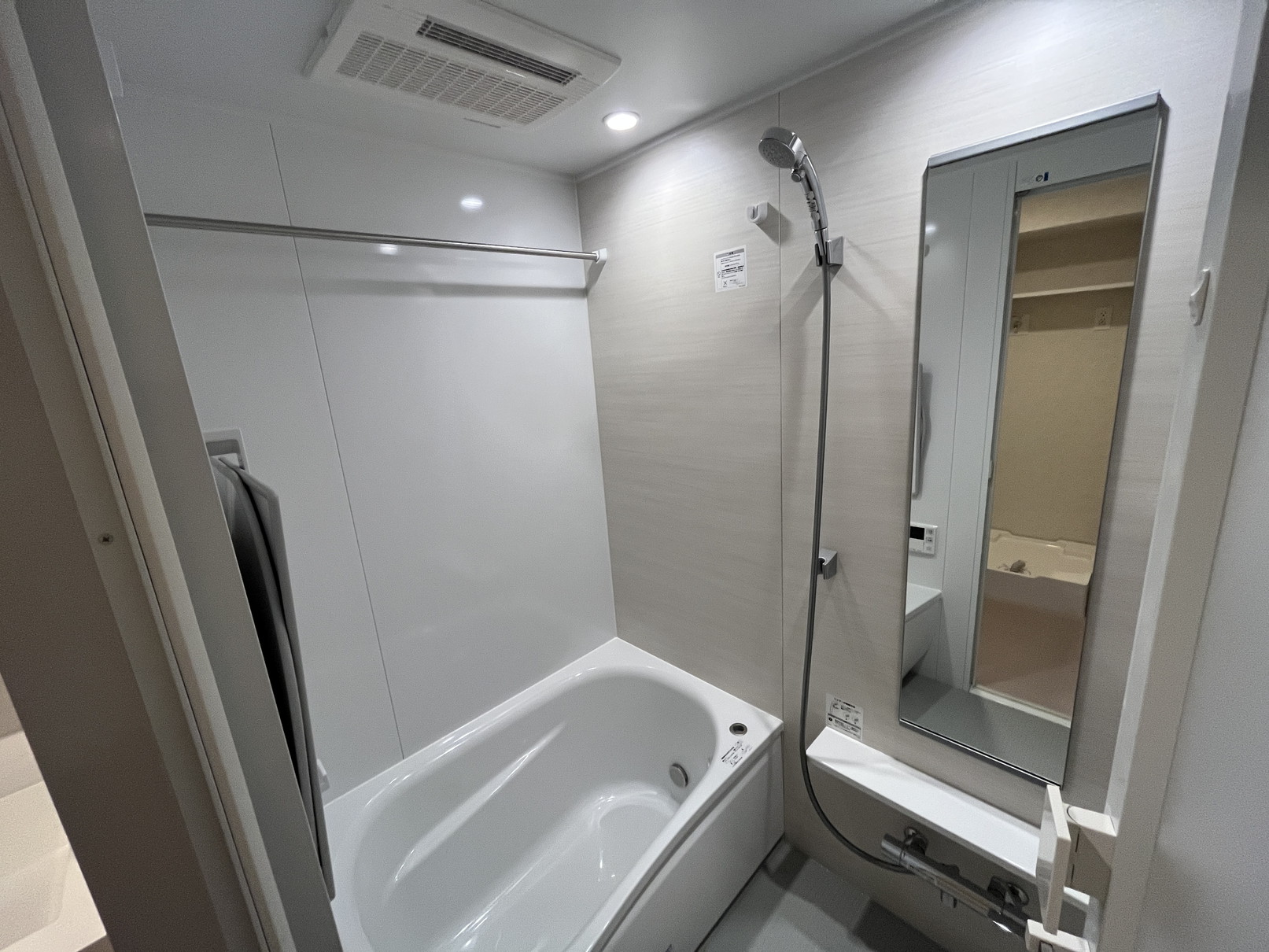 シャワールーム