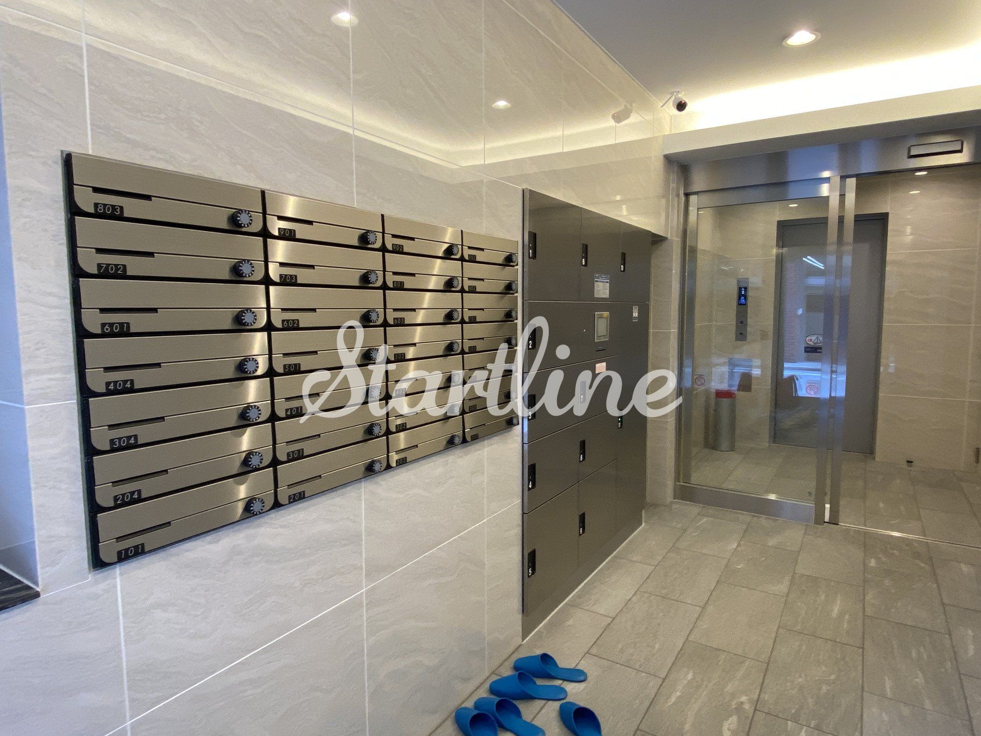 建物エントランス