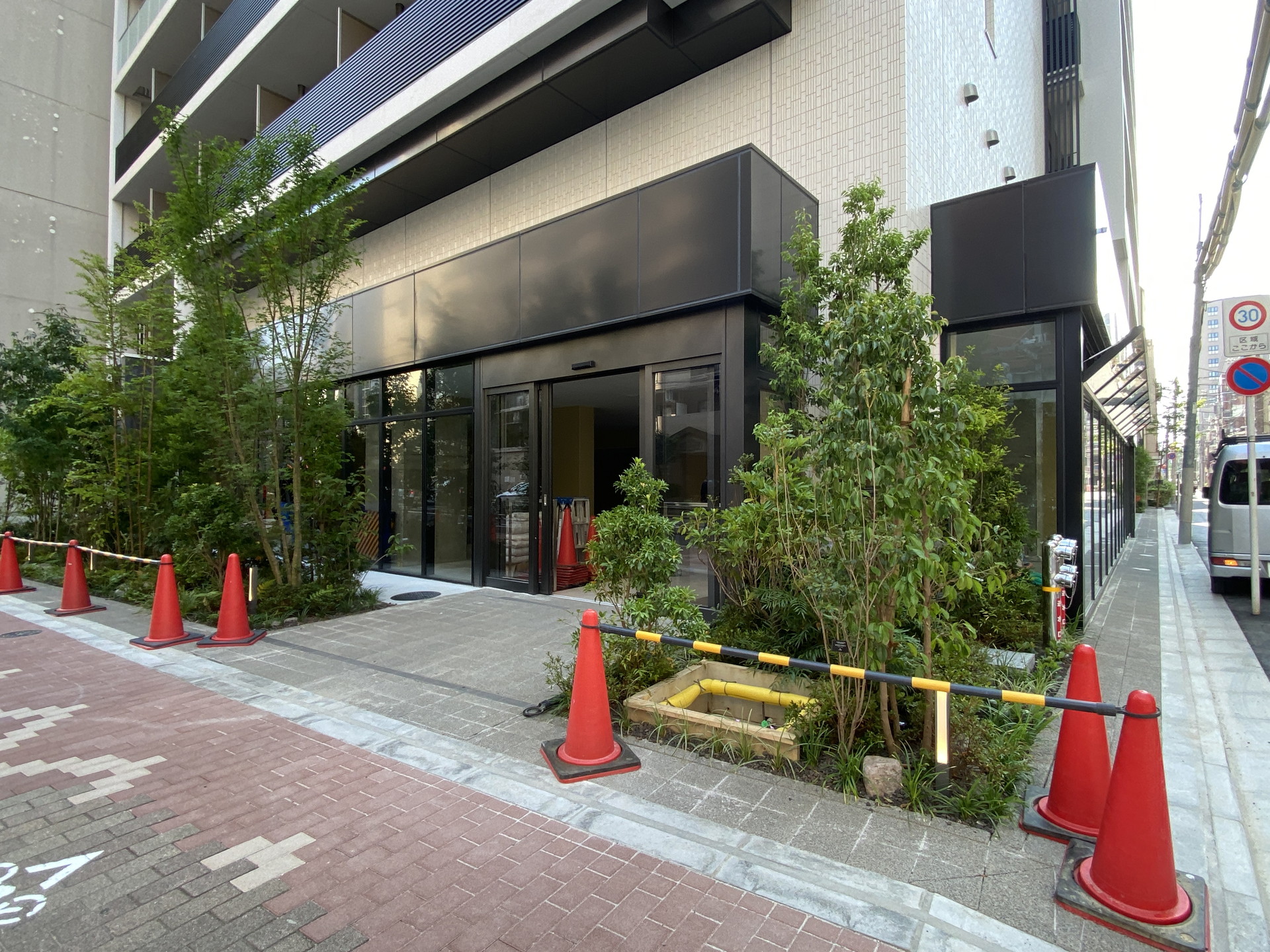 建物エントランス