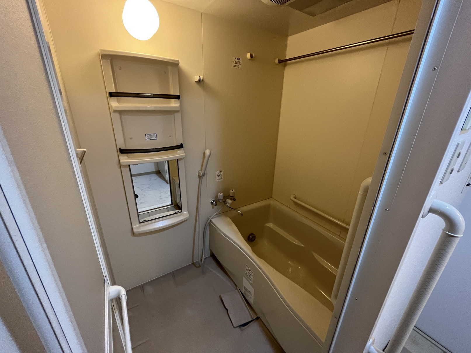 シャワールーム