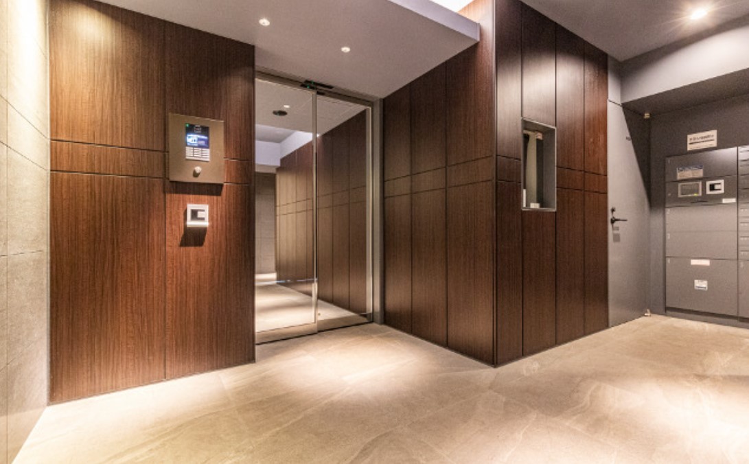 建物エントランス