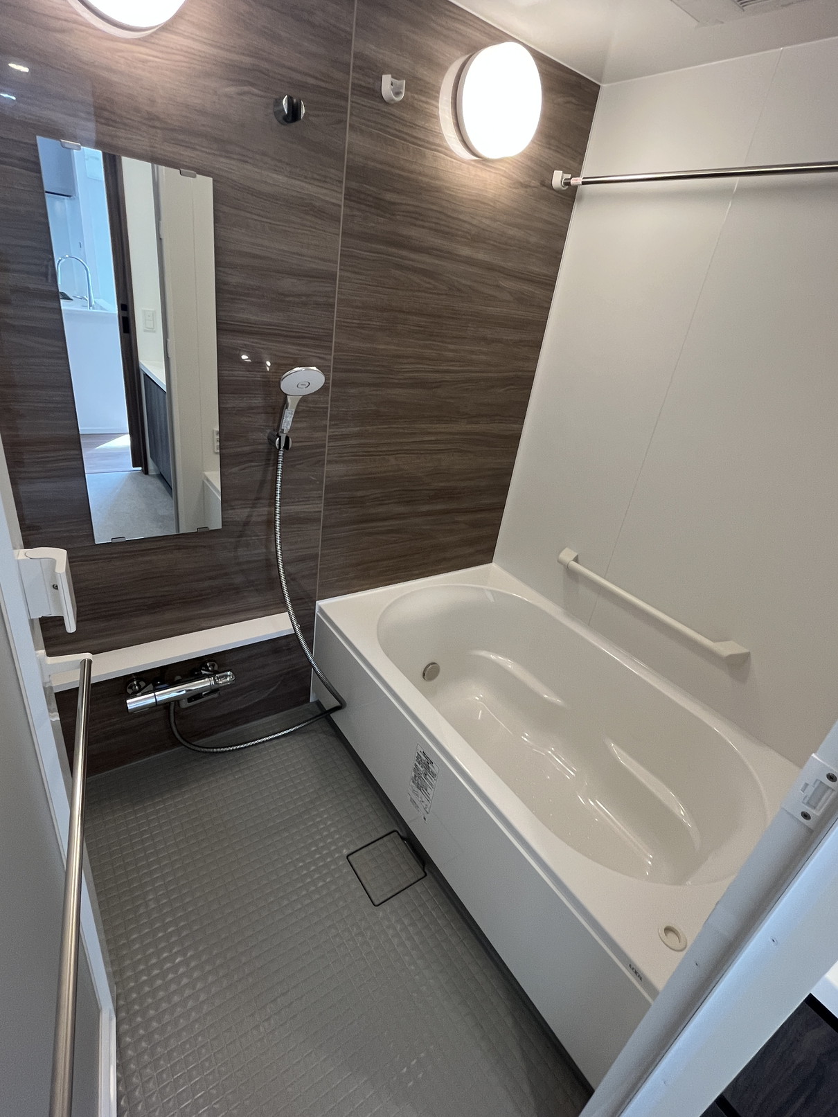 シャワールーム