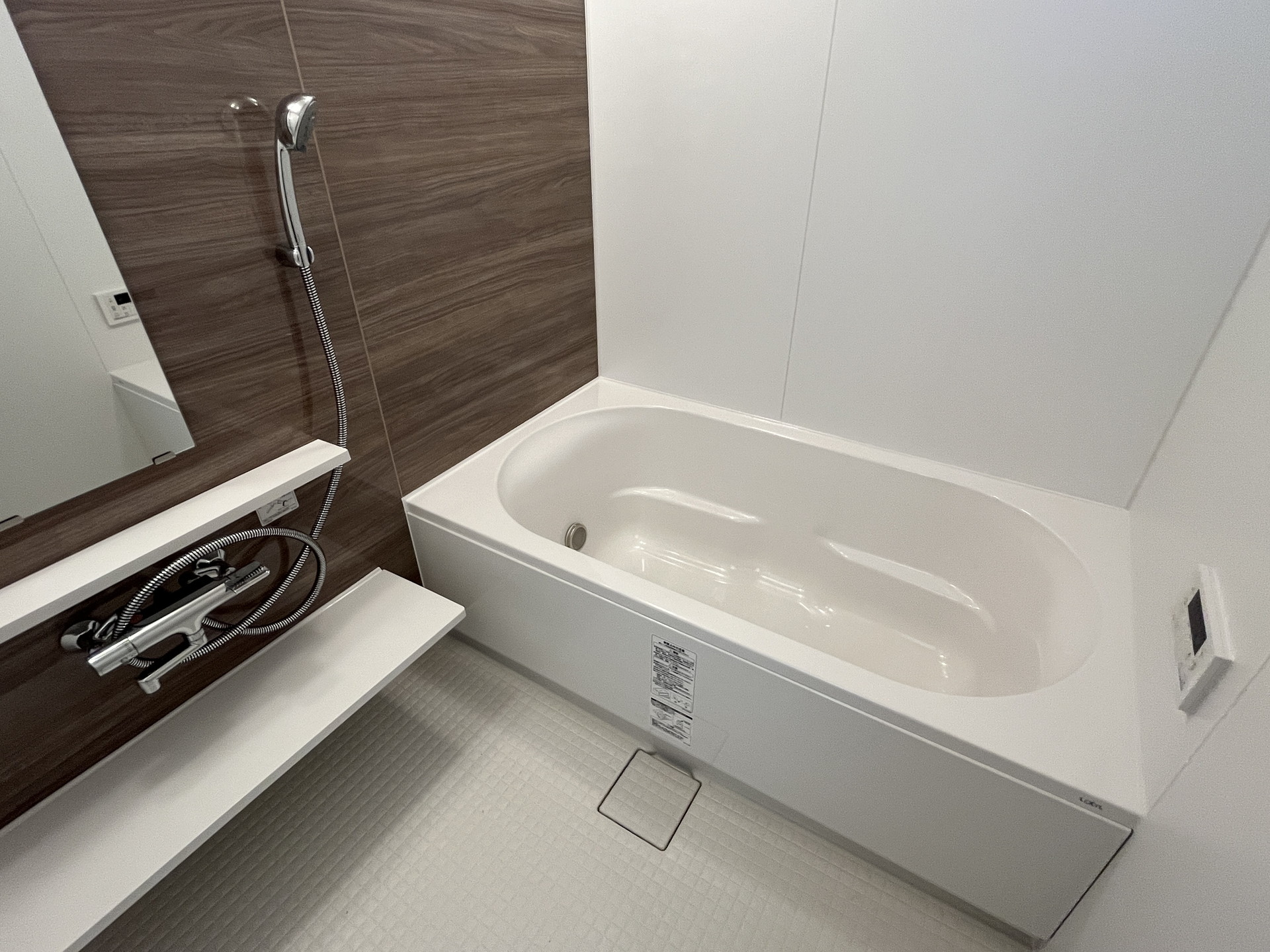 シャワールーム