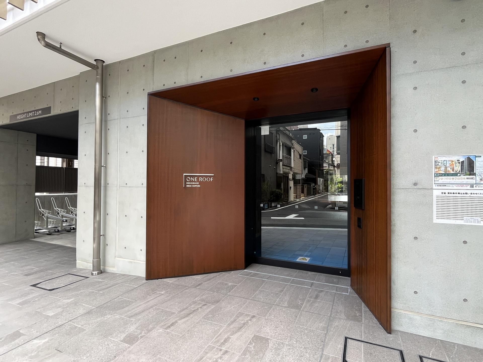 建物エントランス