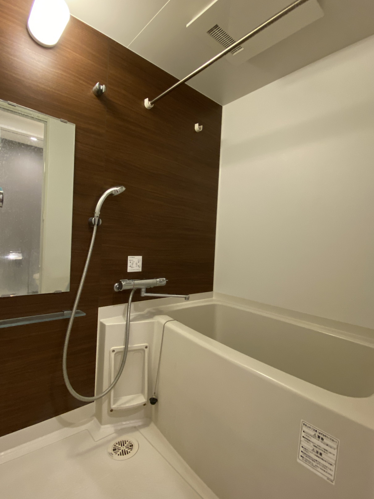 シャワールーム