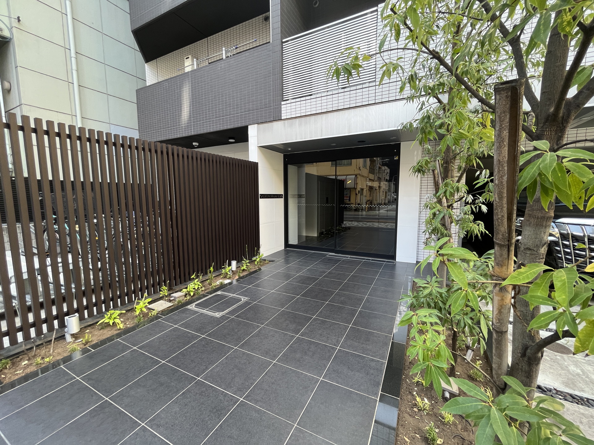 建物エントランス