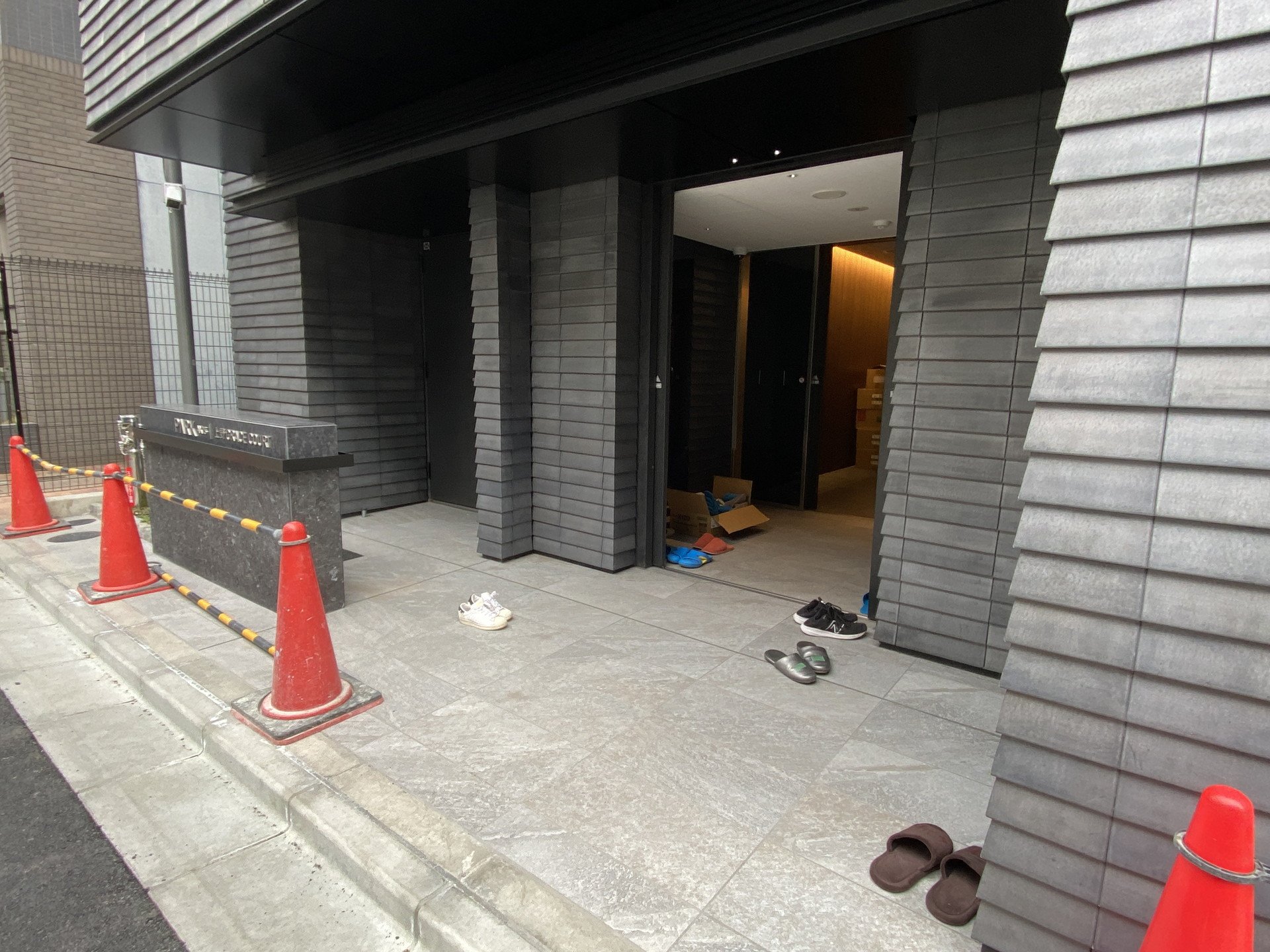 建物エントランス