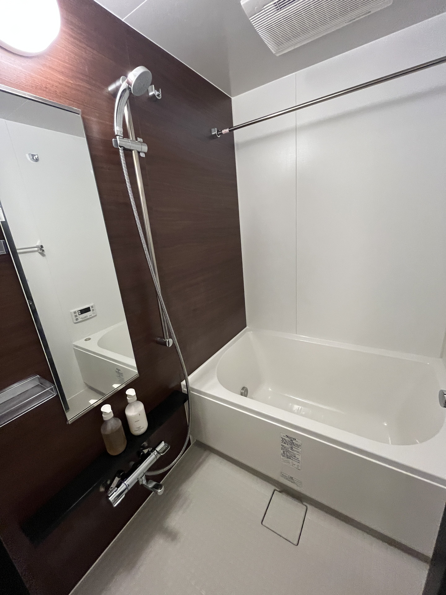 シャワールーム