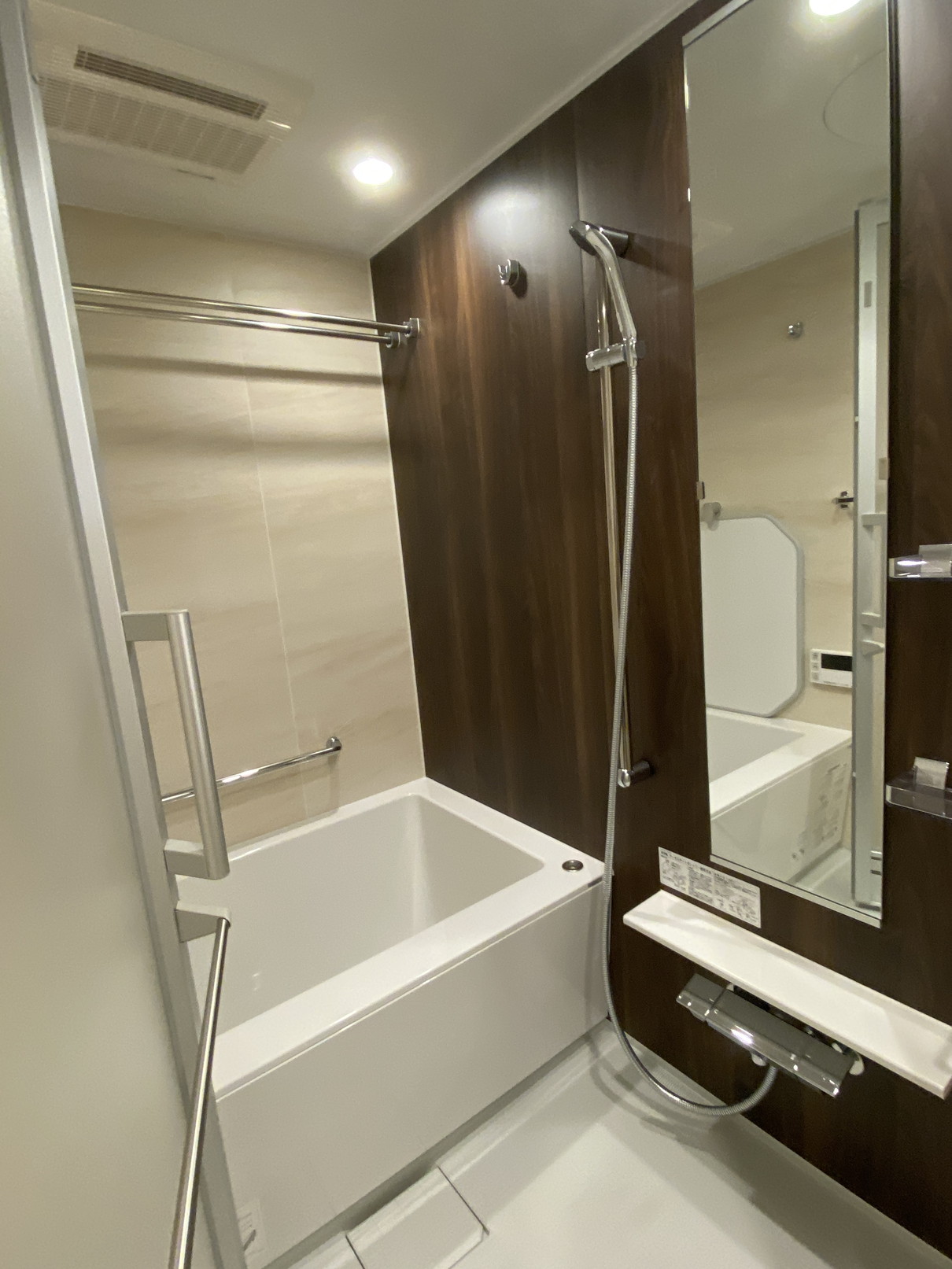 シャワールーム